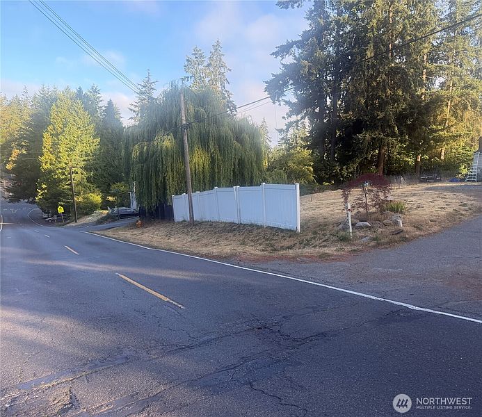 4th image of 87 xx 236th Street SW