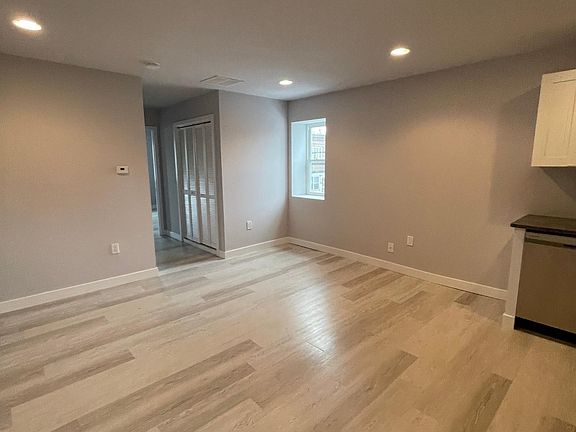 5th image of 2301 S Bonsall St Floor 2