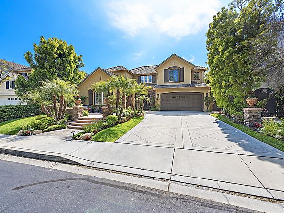 2nd image of 414 Camino Vista Verde
