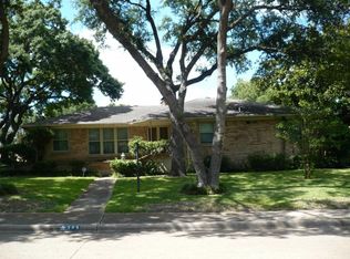 945 Timber Dell Ln, Dallas, TX 75232