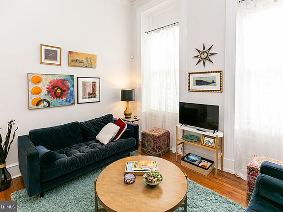 3rd image of 3017 W Girard Ave #1F