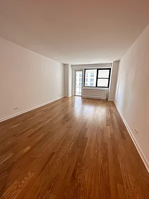 Rented by UES Management | media 2