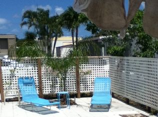 407 Banyan Dr, Lake Worth, FL 33461