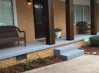 1520 Country Club Dr, Meridian, MS 39305