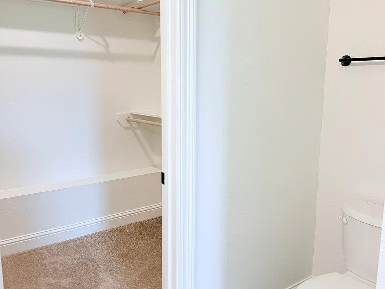 7208 Pencarrow Cir — Photo 18