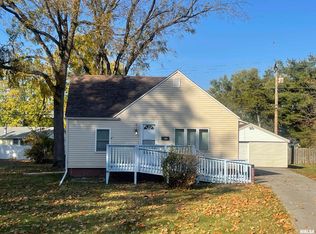 3309 S Rita Ave, Southern View, IL 62703