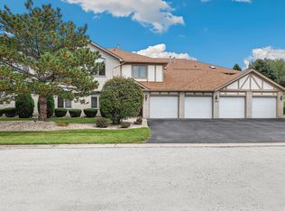 6559 Pine Lake Dr APT 3, Tinley Park, IL 60477