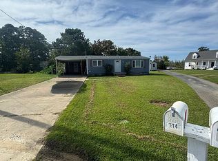 114 Trout St, Moyock, NC 27958