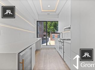1582 Beacon St #100, Brookline, MA 02446
