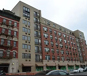The Douglass at 279 West 117th St. in South Harlem : Sales