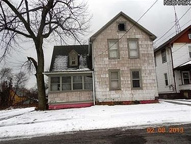 2nd image of 331 Breaden St