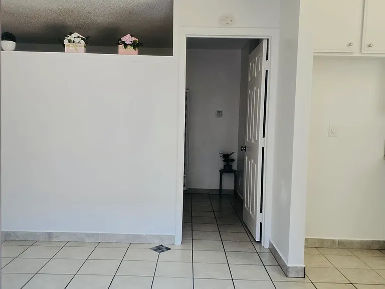 8545 Cedros Ave — Photo 5