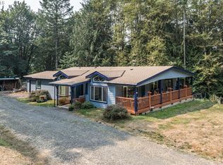 69688 Beaver Hill Dr, Rainier, OR 97048