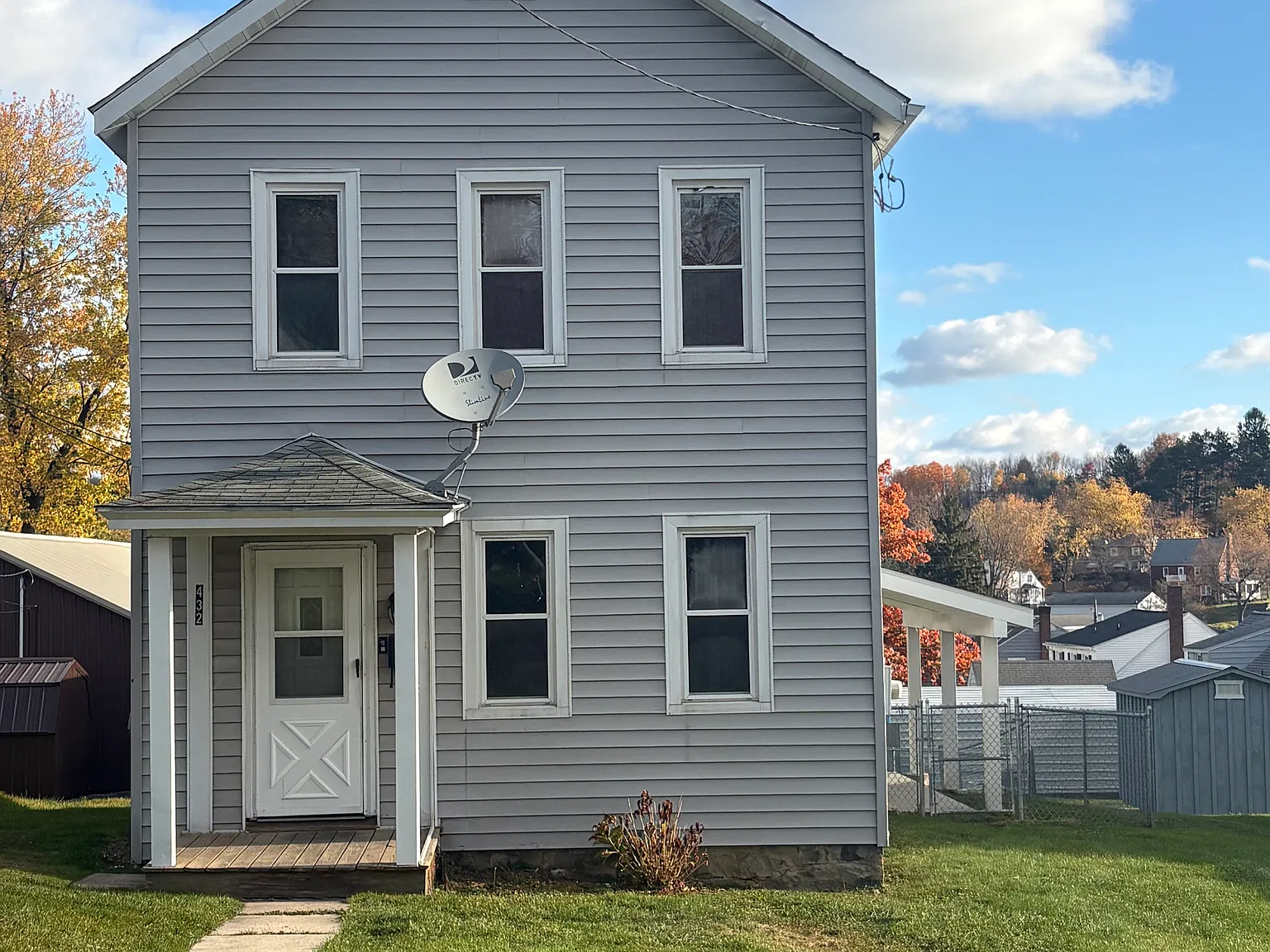2 bed, $995 — Photo 1