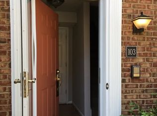 103 Cooper Pl E, Dayton, OH 45402