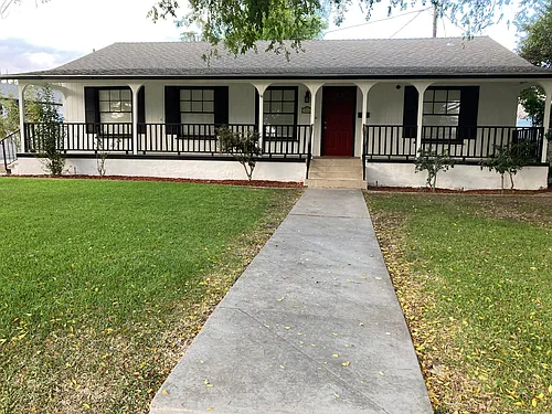 240 Hermosa Dr Photo 1