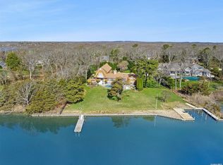 58 Cedar Ln, Remsenburg, NY 11960