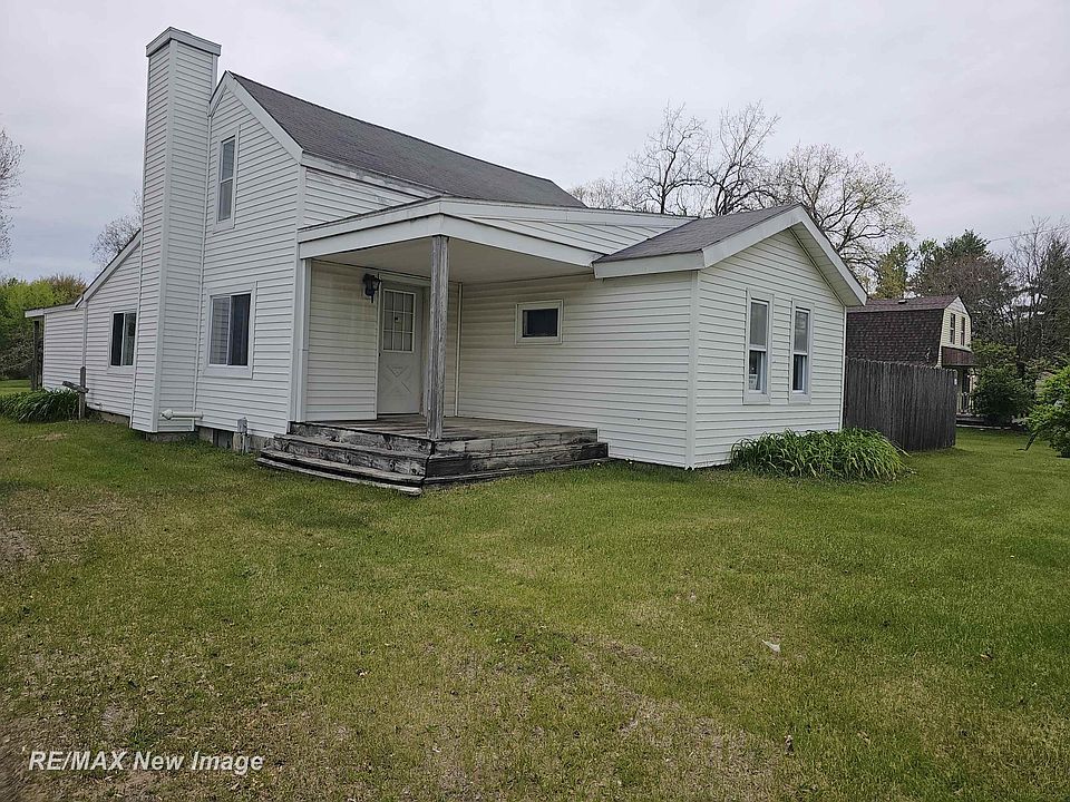 1st image of 14307 N Lewis Rd