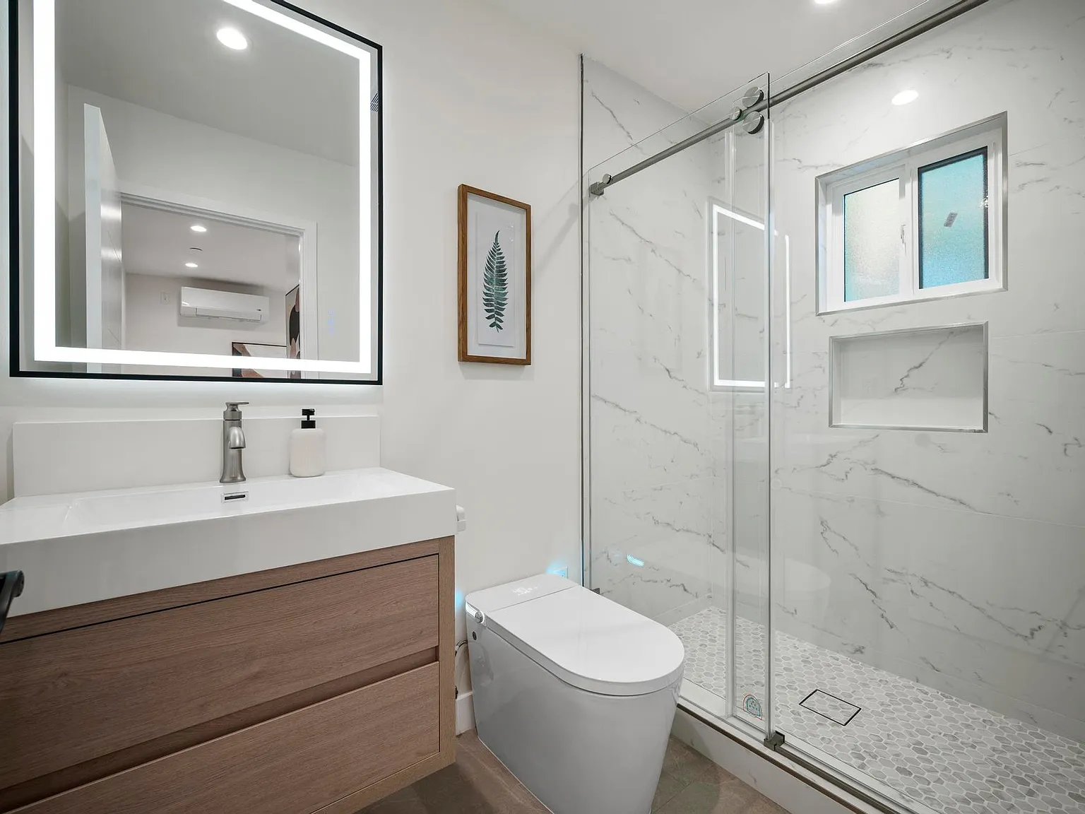 1 bed, 364 sqft, $2,000 — Photo 3
