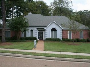 604 Turnberry Ln, Ridgeland, MS 39157