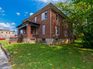 312 Chapel St, Falmouth, KY 41040
