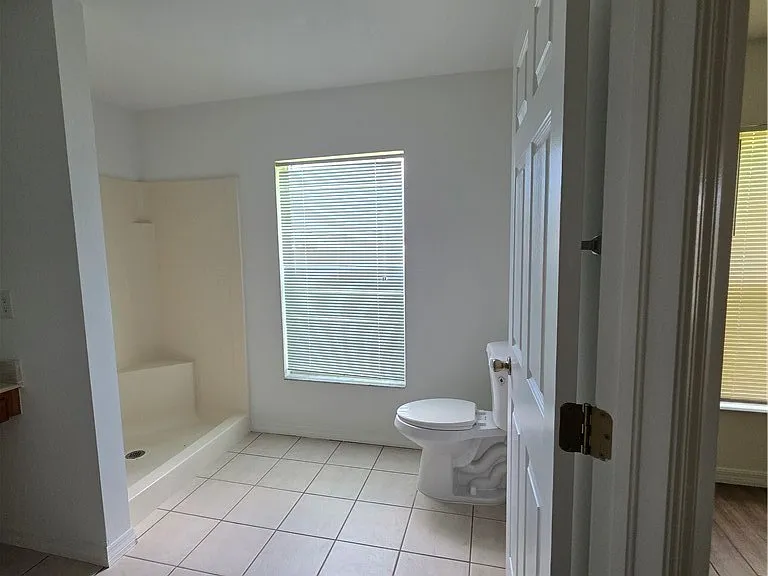 1014 NW 31st Pl — Photo 21