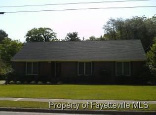 106 N College St, Red Springs, NC 28377