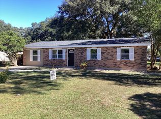 2198 Atwood Dr, Pensacola, FL 32514