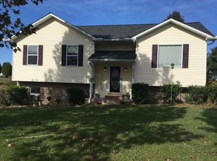 4545 Maple Shade Cir, Cookeville, TN 38501