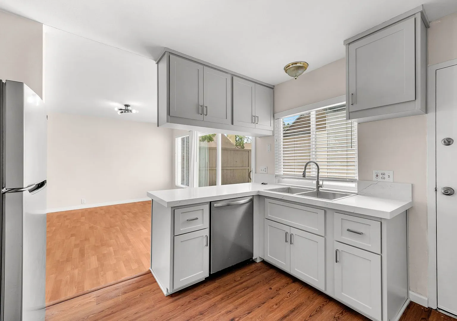 Fully Renovated Kitchen! Spacious 4 Bedroom Townhouse in the Heart of Mira Mesa! — Photo 1