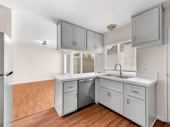 10536 Greenford Dr, San Diego, CA