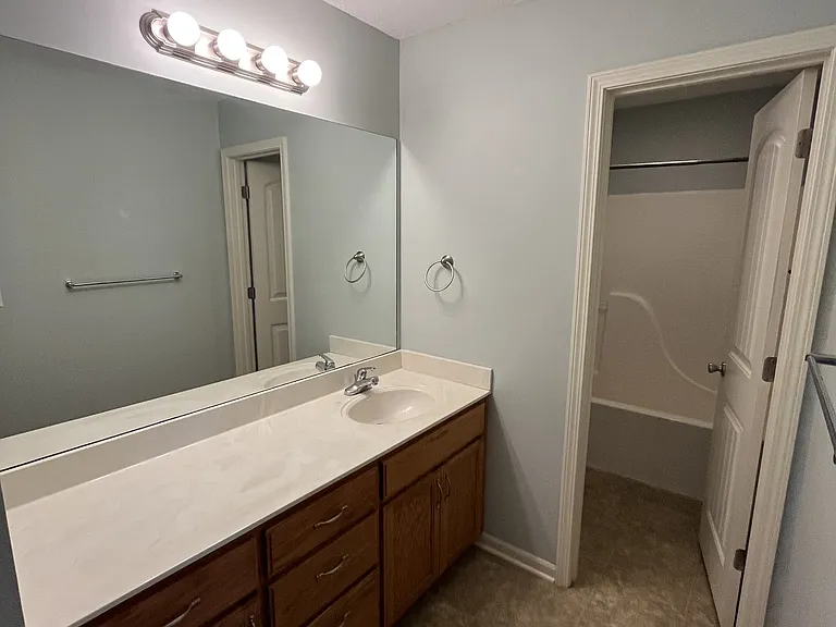 1204 Dustins Way — Photo 9
