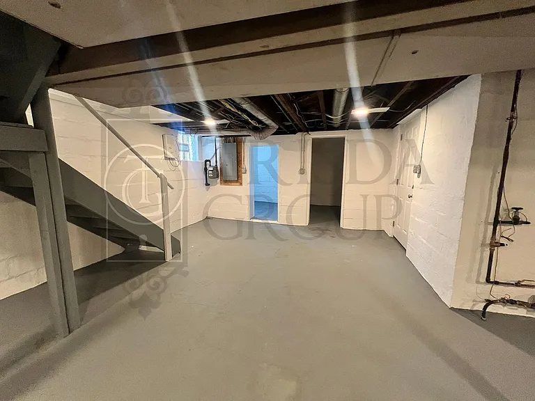 145 Catskill Ave — Photo 46