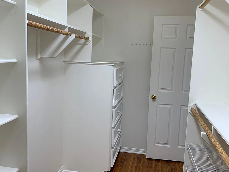 3213 Greta Ct — Photo 4