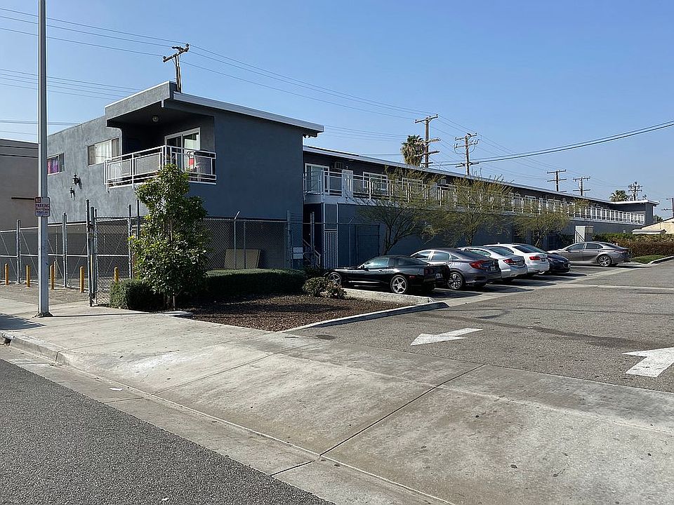 1st image of 760 S McBride Ave