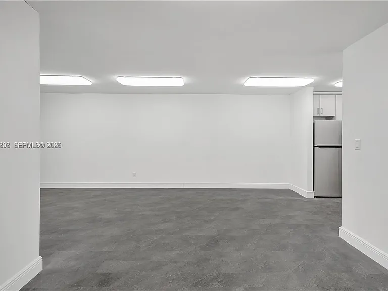 5980 SW 40th Ave #E — Photo 15