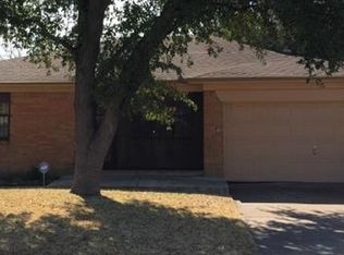 8934 Donnybrook Ln, Dallas, TX 75217