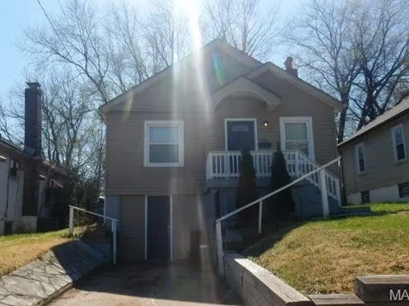 7122 Dawson Pl, Saint Louis, MO 63136