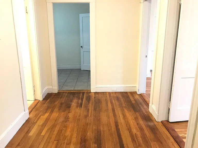 13 Dean St #3 — Photo 6