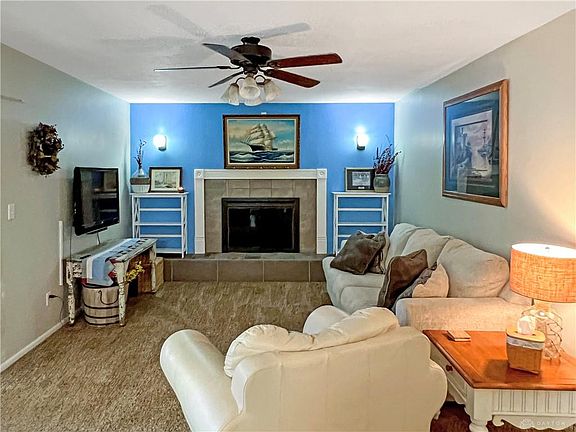 4th image of 6239 Seven Pines Dr
