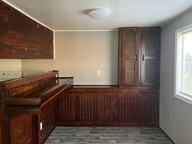 108 Grafton Dr — Photo 7