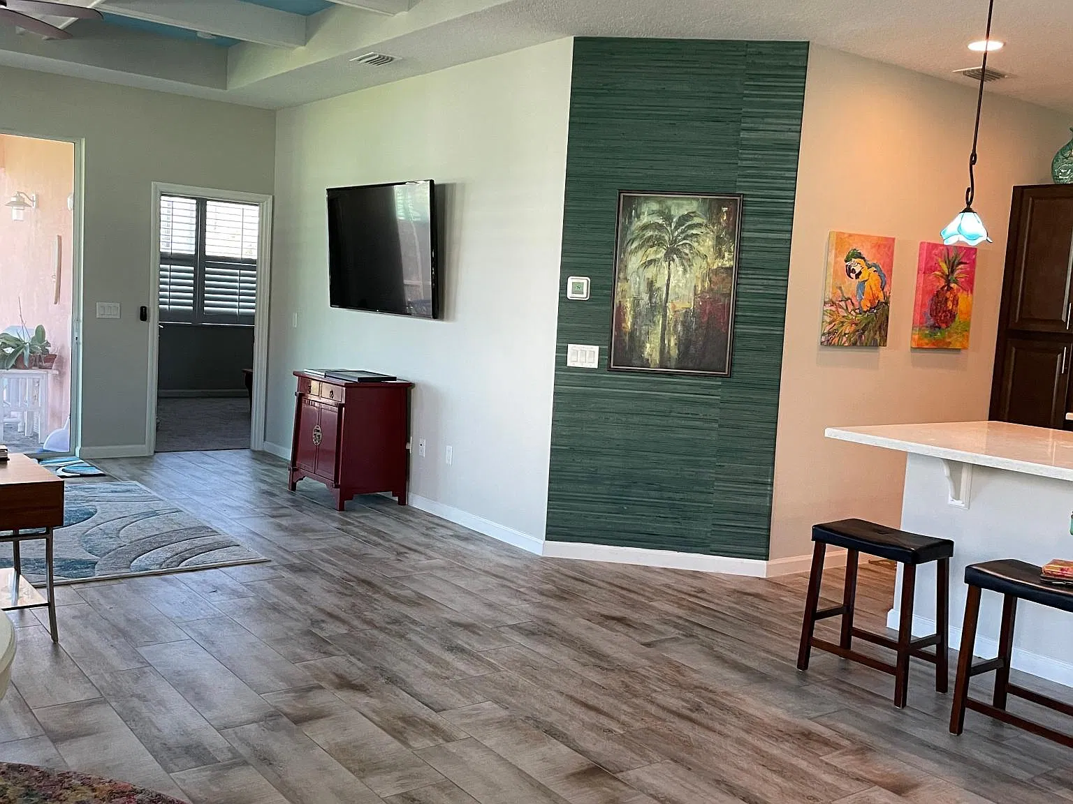 2 bed, 1800 sqft, $2,800 — Photo 3