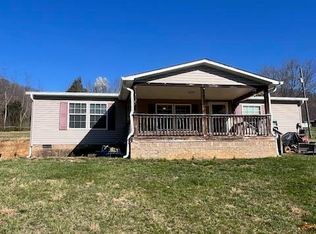 1755 Carters Valley Rd, Surgoinsville, TN 37873