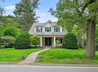 320 Quinobequin Rd, Newton, MA 02468
