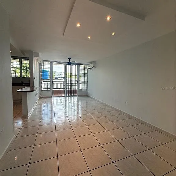 109 Calle Plumoso Real #E212 — Photo 2
