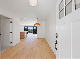 4887 Randall St, San Diego, CA 92109