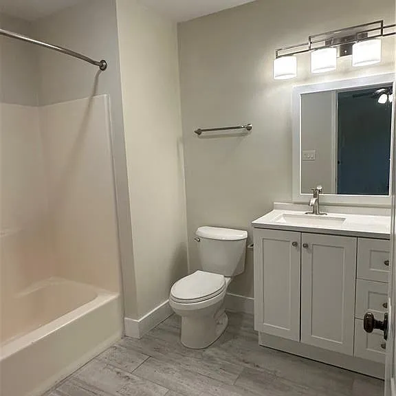 3155 Cape Cir — Photo 13