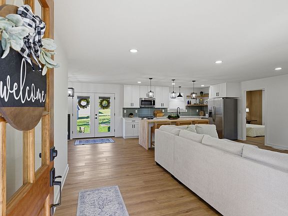 5th image of 4011 Brookside Dr