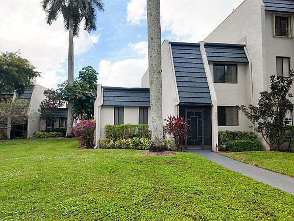 2nd image of 4383 Trevi Ct