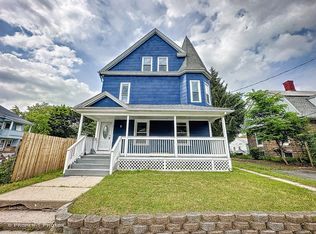 5 Shawmut Ave, Holyoke, MA 01040
